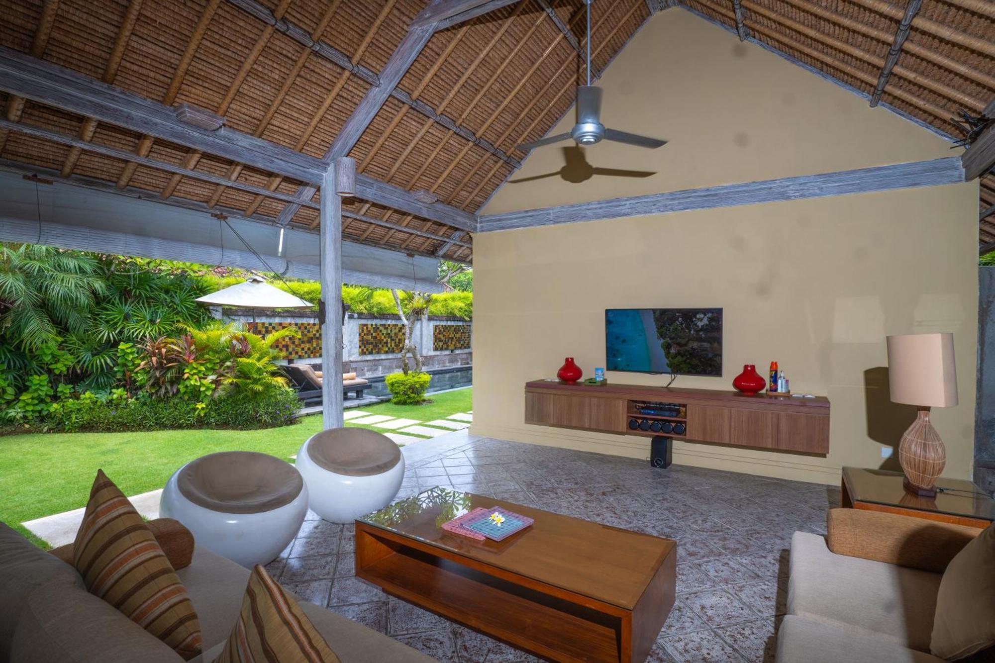 Serene Villas Семиньяк Экстерьер фото