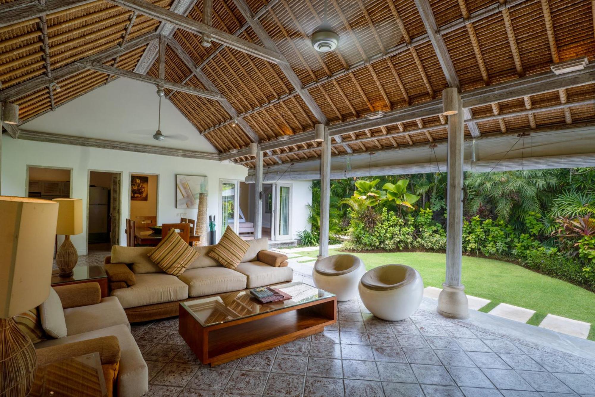 Serene Villas Семиньяк Экстерьер фото