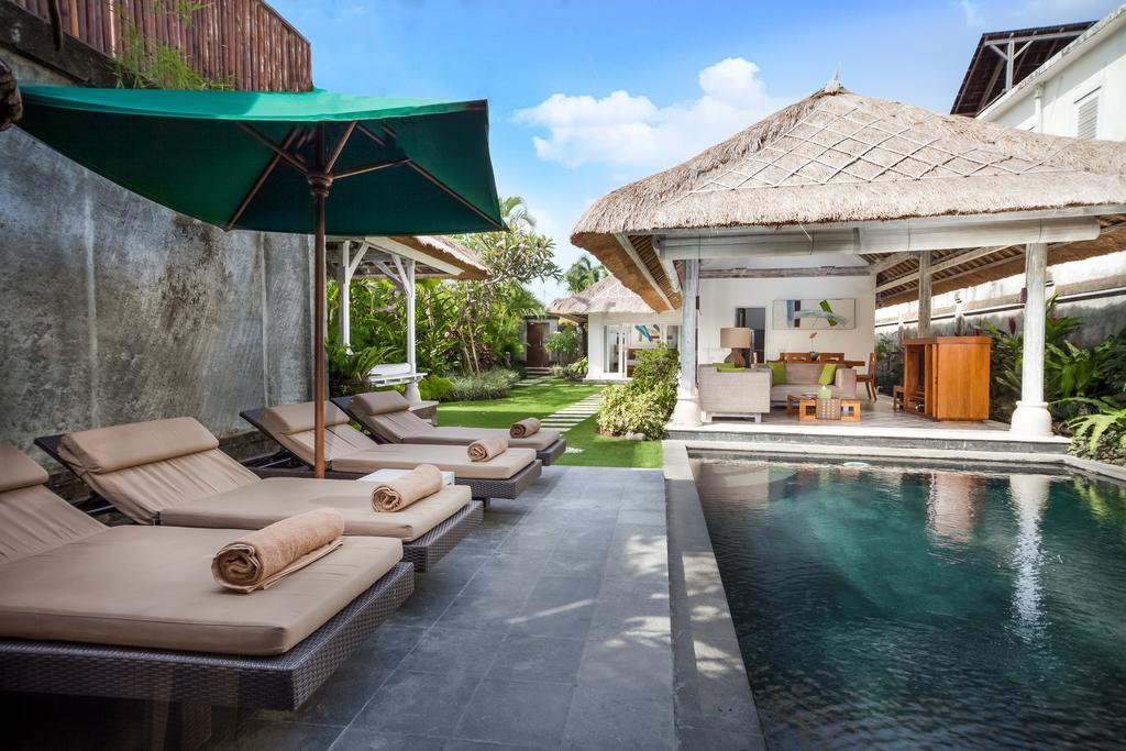 Serene Villas Семиньяк Экстерьер фото